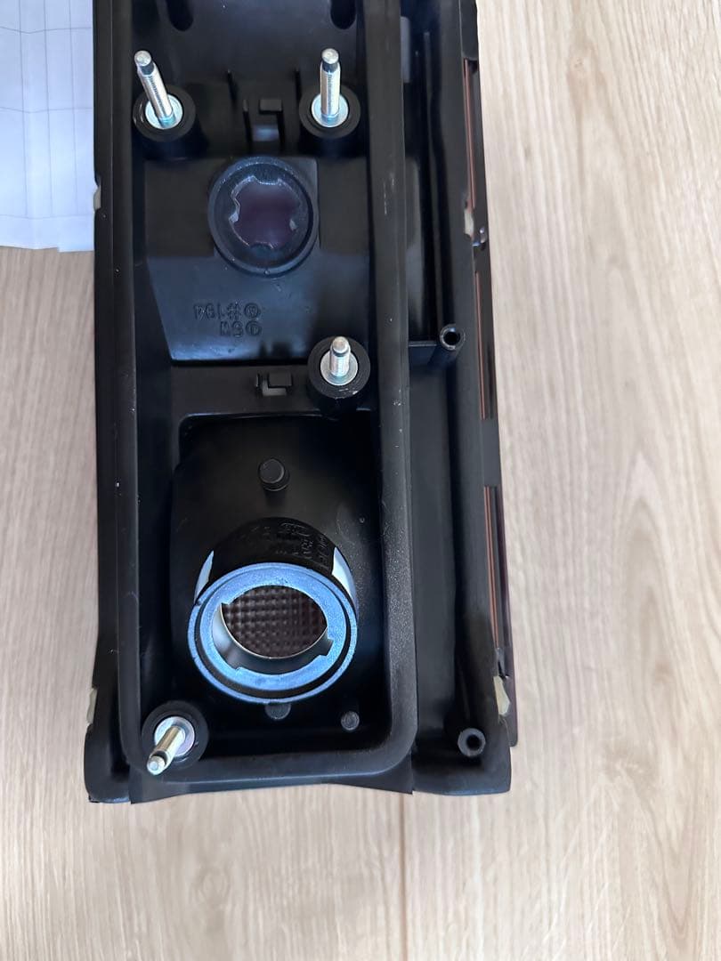 33501-SL0-013 右側テールランプ ユニット　赤