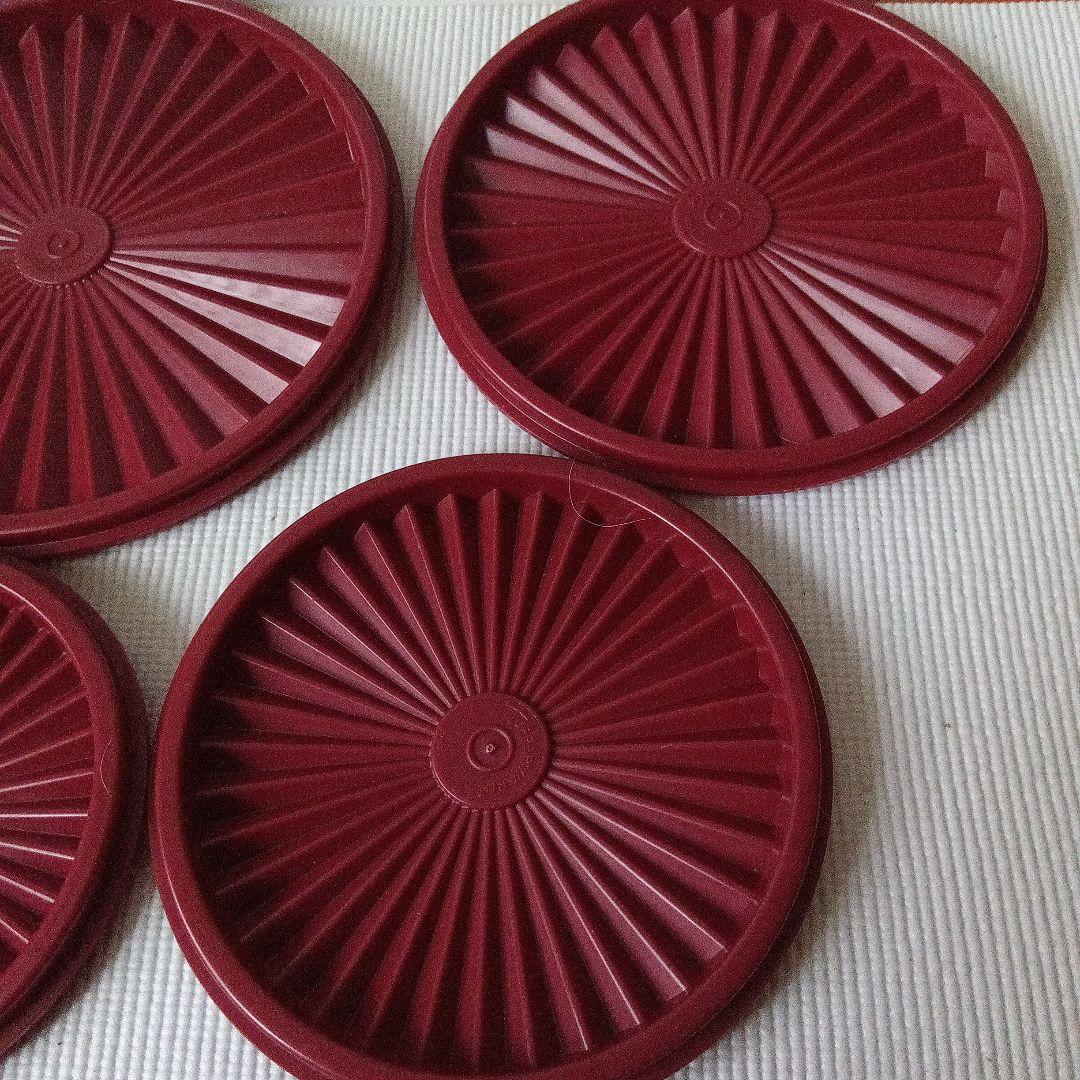 【新品未使用】タッパーウェア　マキシデコレーター４個セット 　ワインレッド