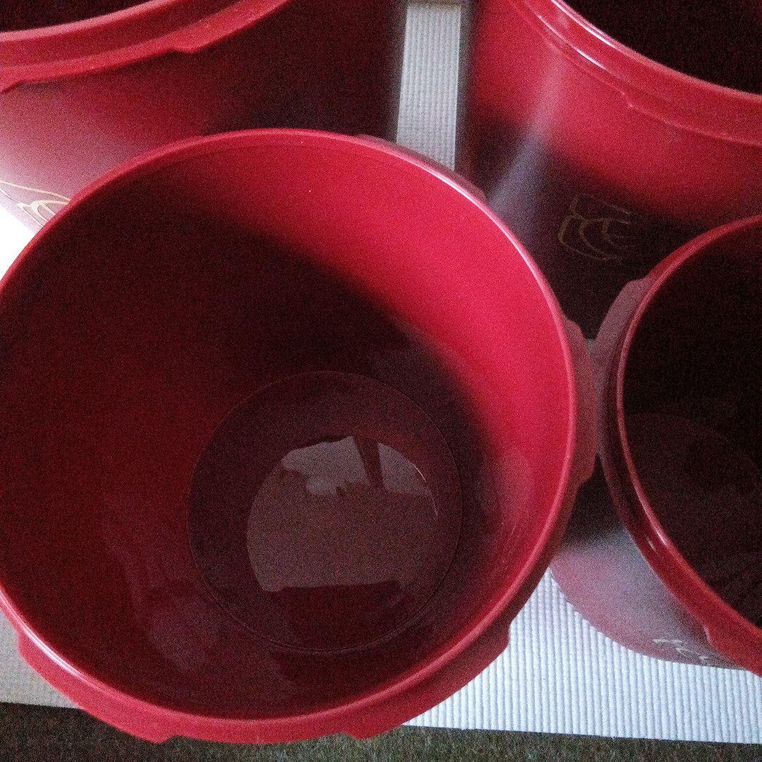 【新品未使用】タッパーウェア　マキシデコレーター４個セット 　ワインレッド