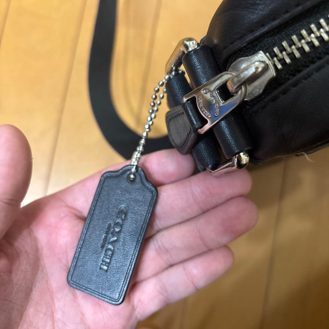 coachショルダーバック