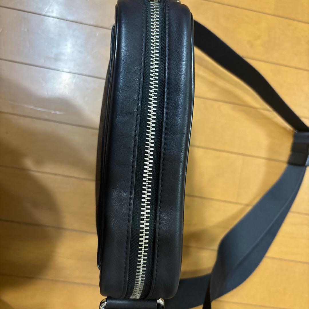 coachショルダーバック