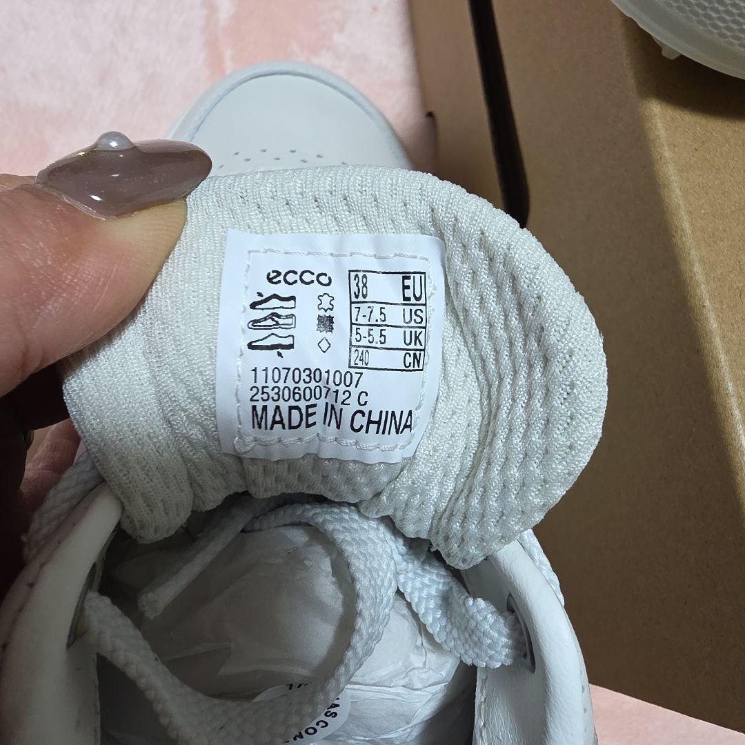 ecco ホワイト ウィメンズ Gore-Texゴルフシューズ