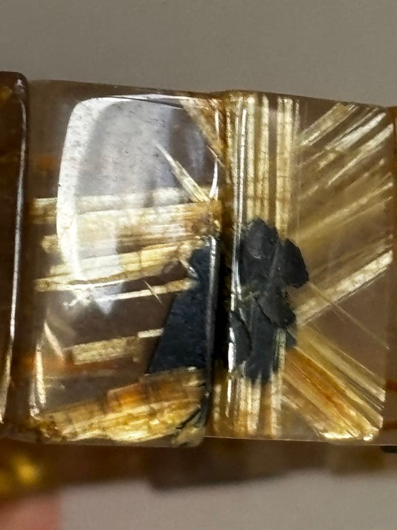 タイチンルチル（ヘマタイト共生）バングルNO260