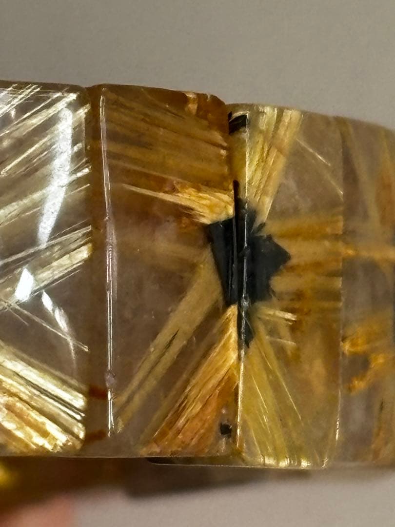 タイチンルチル（ヘマタイト共生）バングルNO260