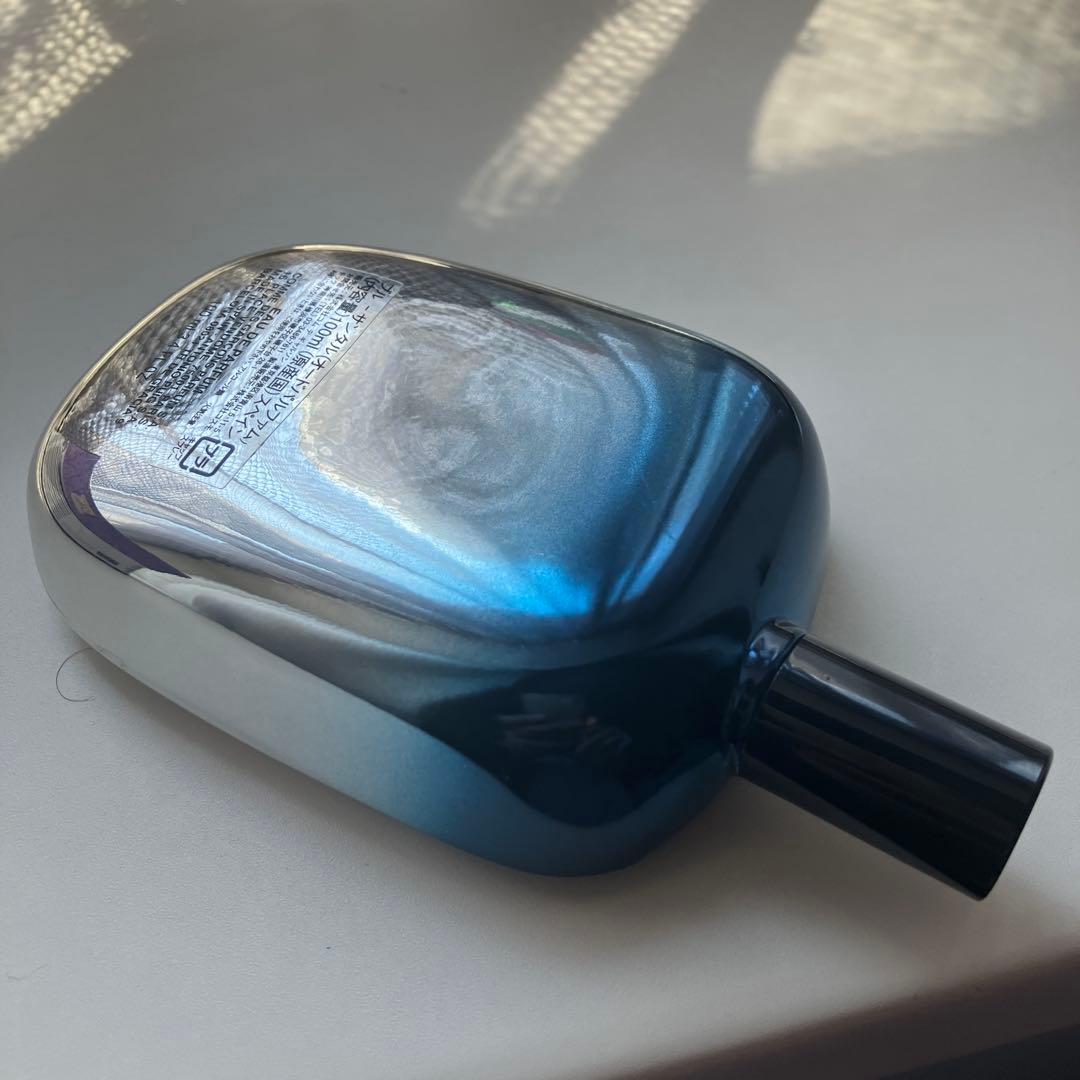 COMME des GARCONS ブルー サンタル 100ml