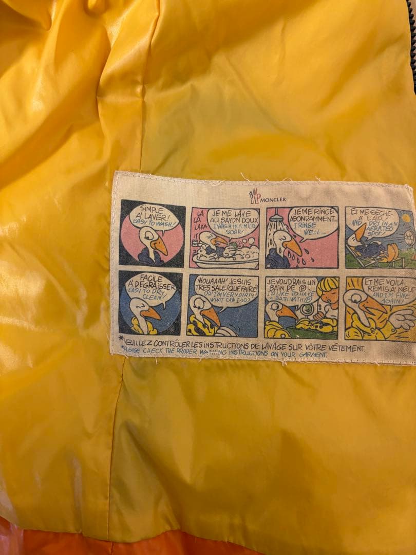 最終値下げ❗️モンクレール　マルチカラー ダウンベスト size 1 美品