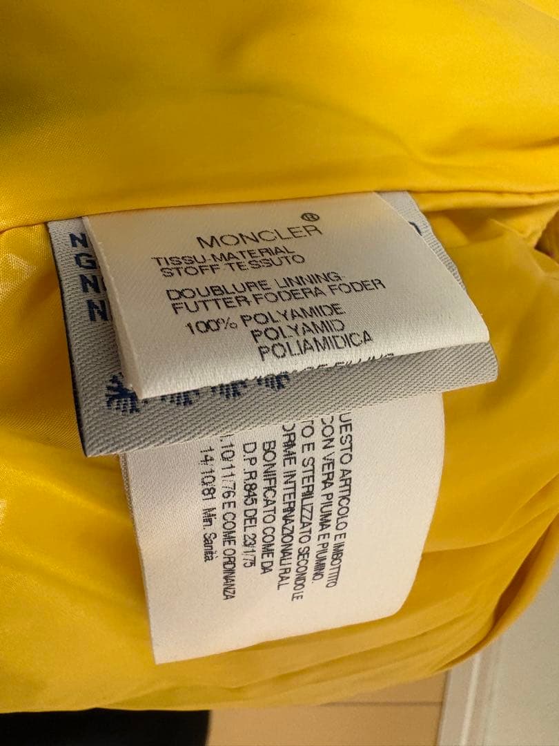 最終値下げ❗️モンクレール　マルチカラー ダウンベスト size 1 美品