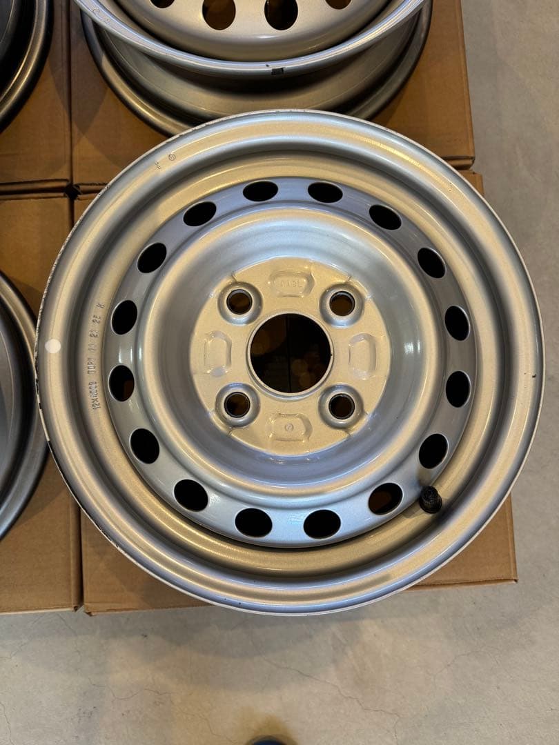 三*善様 ダイハツ純正　ハイゼットトラック　12インチ スチールホイール 4個セ