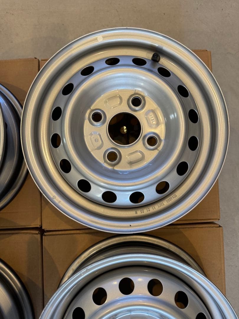 三*善様 ダイハツ純正　ハイゼットトラック　12インチ スチールホイール 4個セ