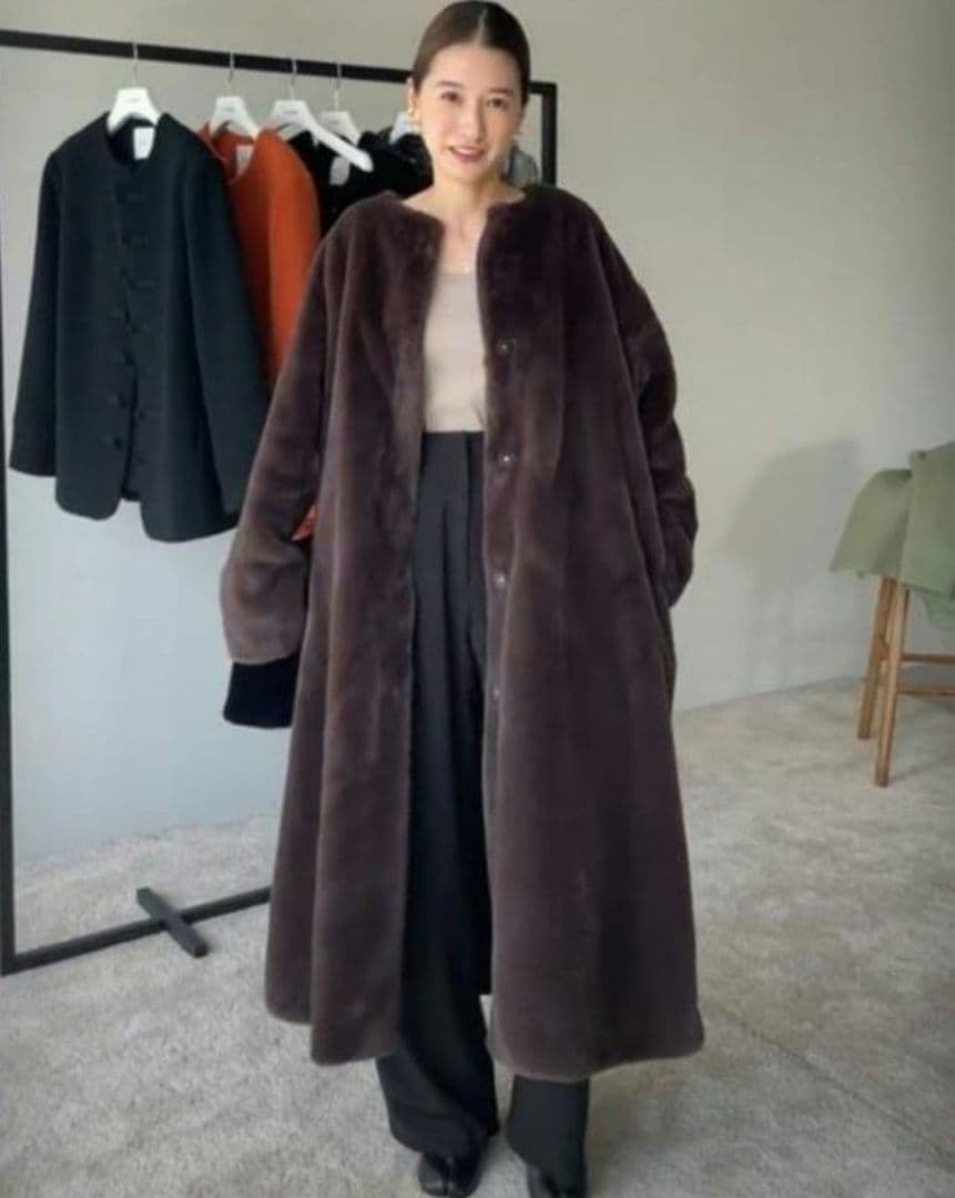 NO COLLAR LICO FUR COAT　CLANE