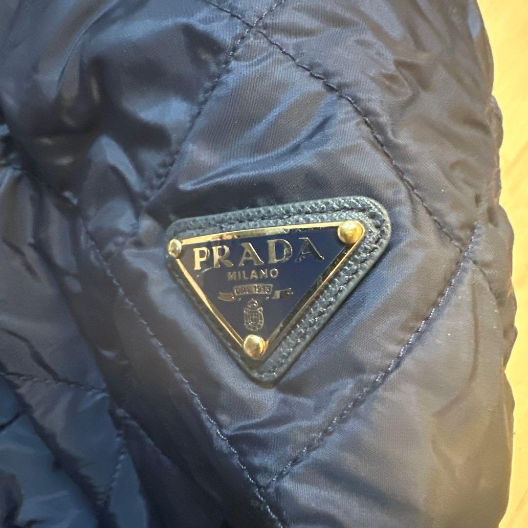 PRADA ネイビー レッド キルティングジャケット