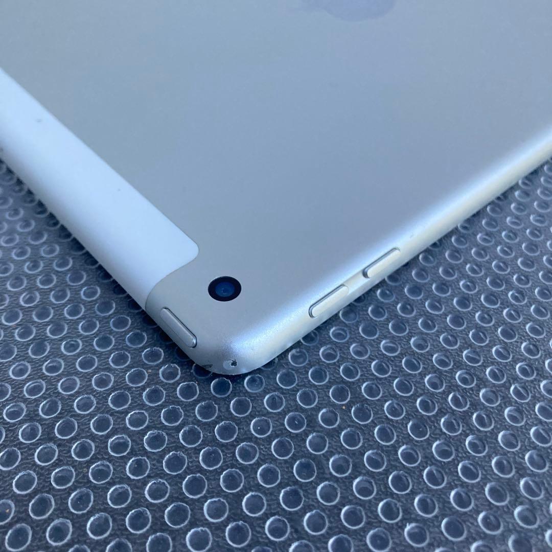 4075【早い者勝ち】電池良好☆iPad6 第6世代 32GB SIMフリー☆