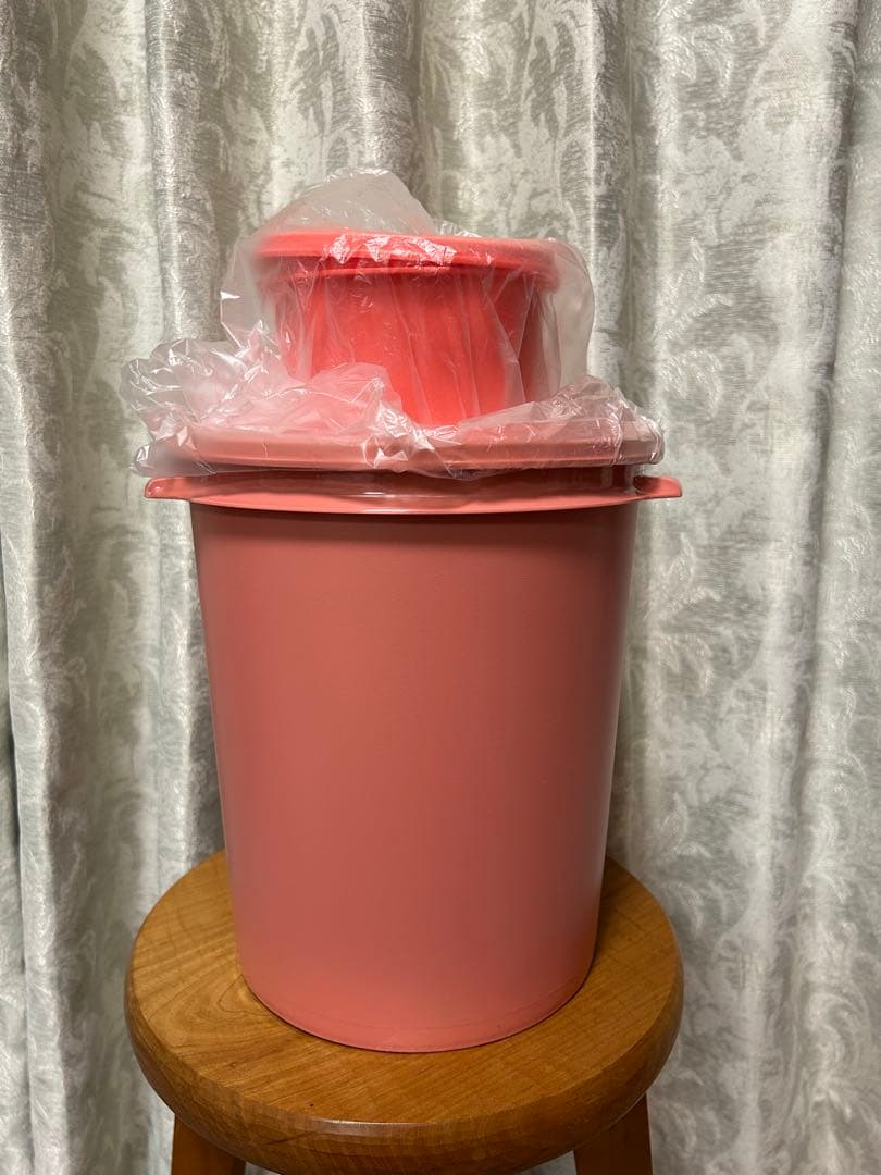 【新品】タッパーウェア　マキシデコレーター(5.5ℓ)、ミニデコレーターセット