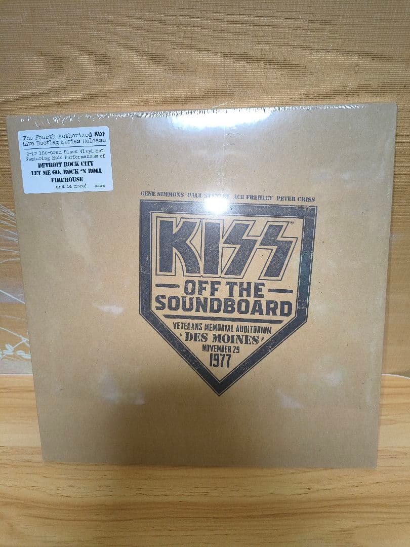 KISS/OFF THE SOUNDBOARD レコードセット