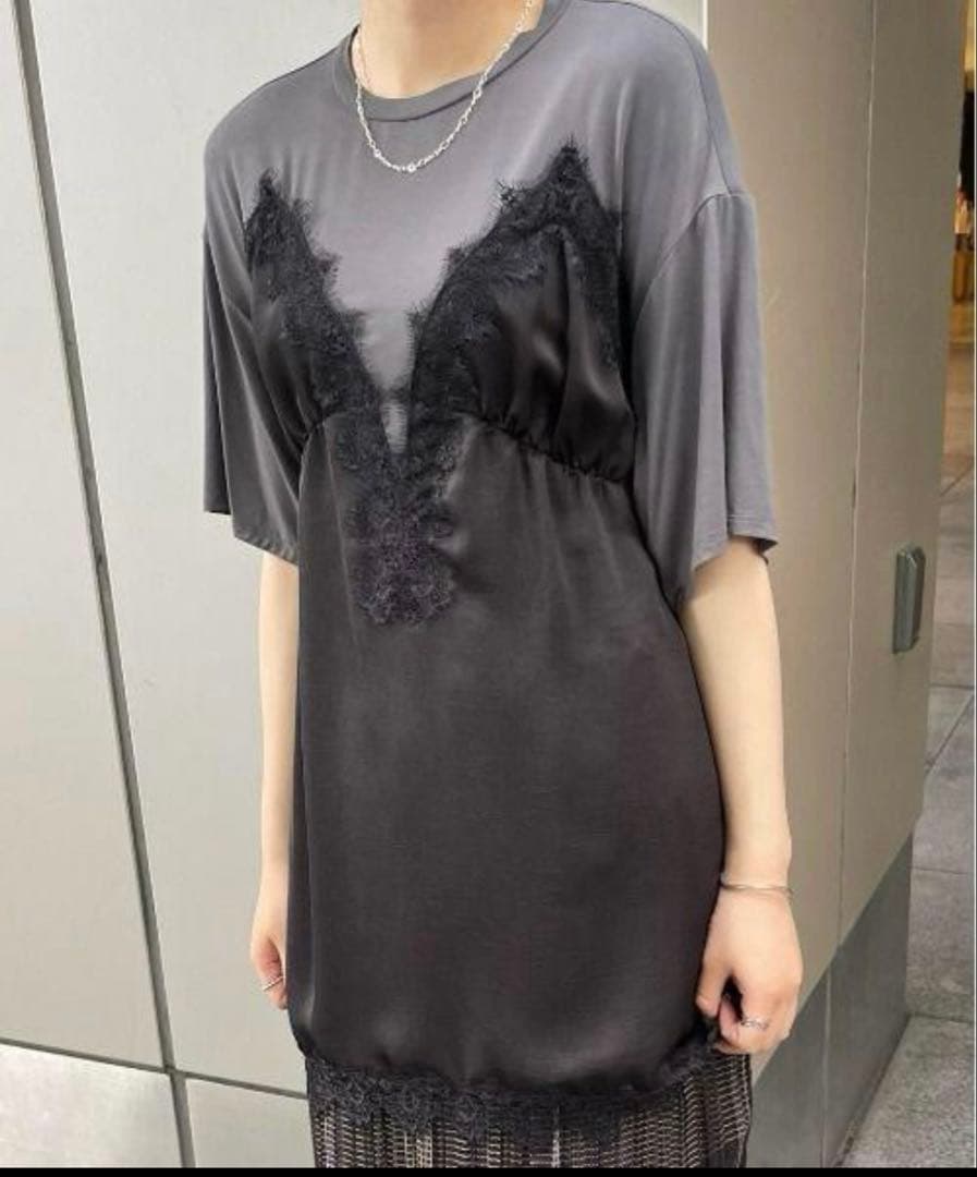 トップス Ameri MEDI SATIN DOCKING TUNIC TEE