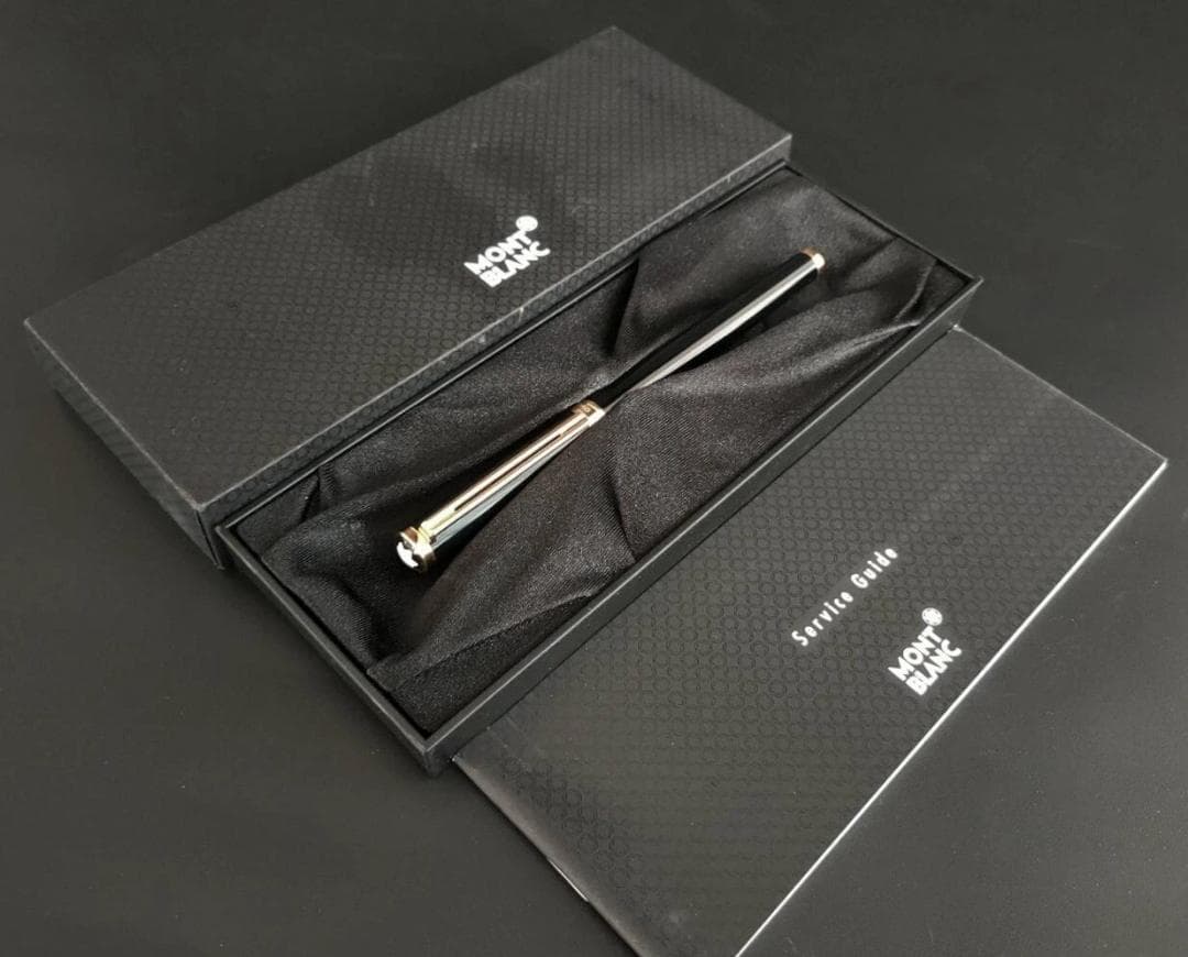 新品同様 モンブラン ノブレスオブリージュ 14K585　ゴールド　万年筆　箱付