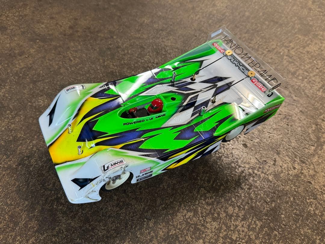 京商　ファントム　4WD 1/12ラジコン