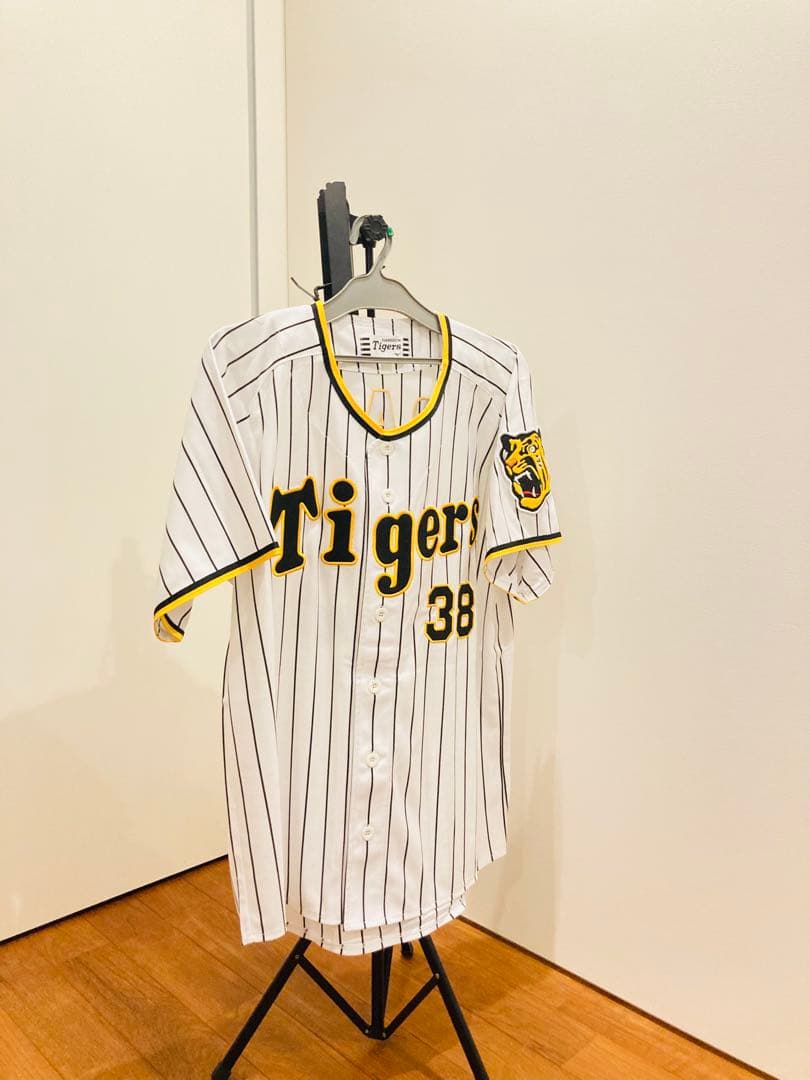 阪神タイガース 小幡　ユニフォーム ミズノ 刺繍　ホーム　M 刺繍 阪神公認公式