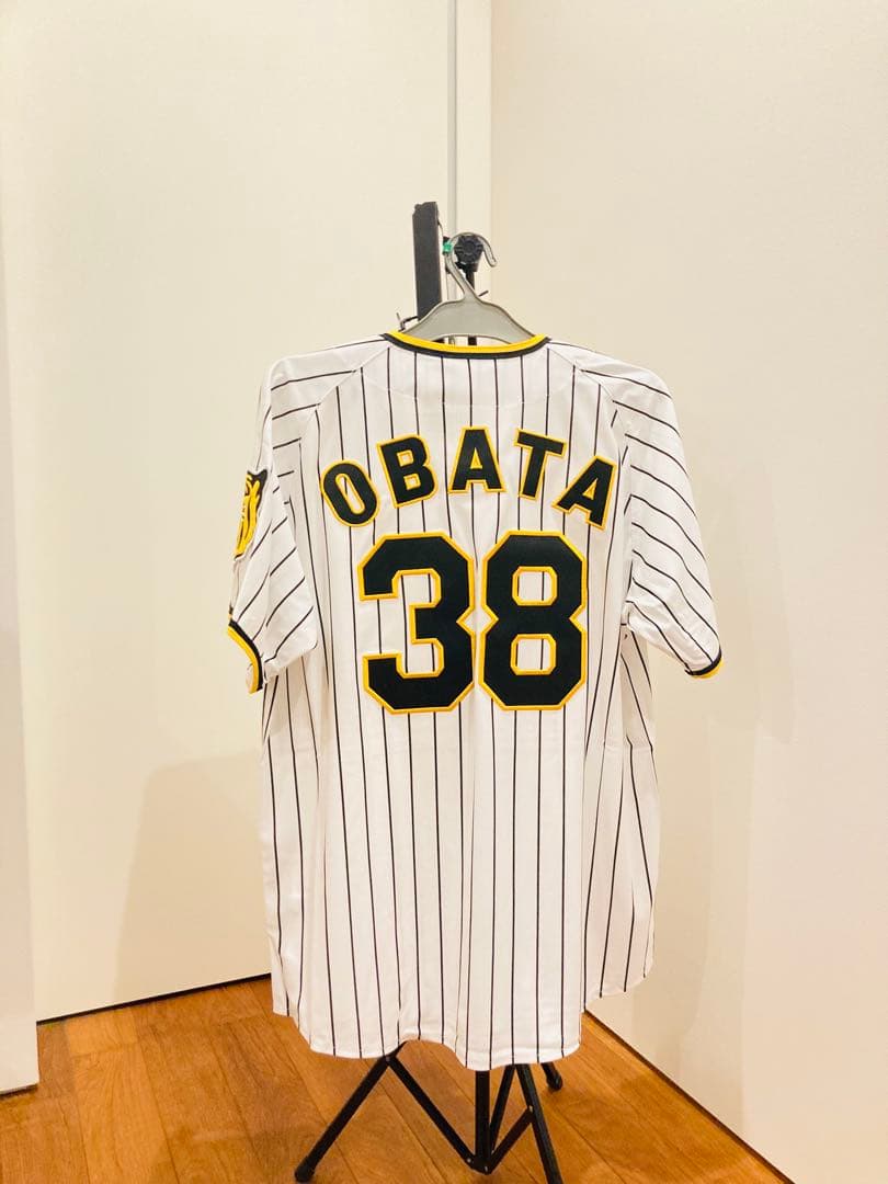 阪神タイガース 小幡　ユニフォーム ミズノ 刺繍　ホーム　M 刺繍 阪神公認公式