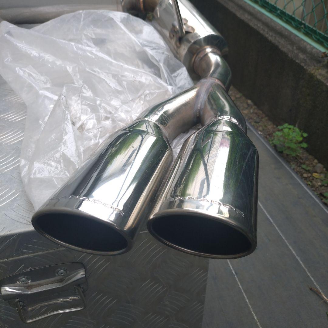 60系　ヴォクシー　ガナドール　マフラー