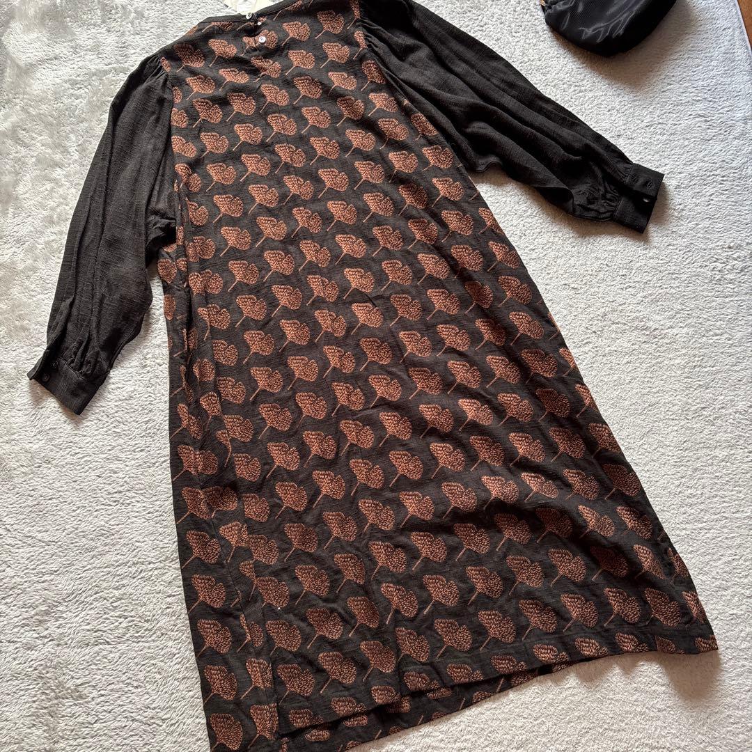 【新品未使用】bul bul いちょう柄ワンピース 卒業式 ナチュラル系