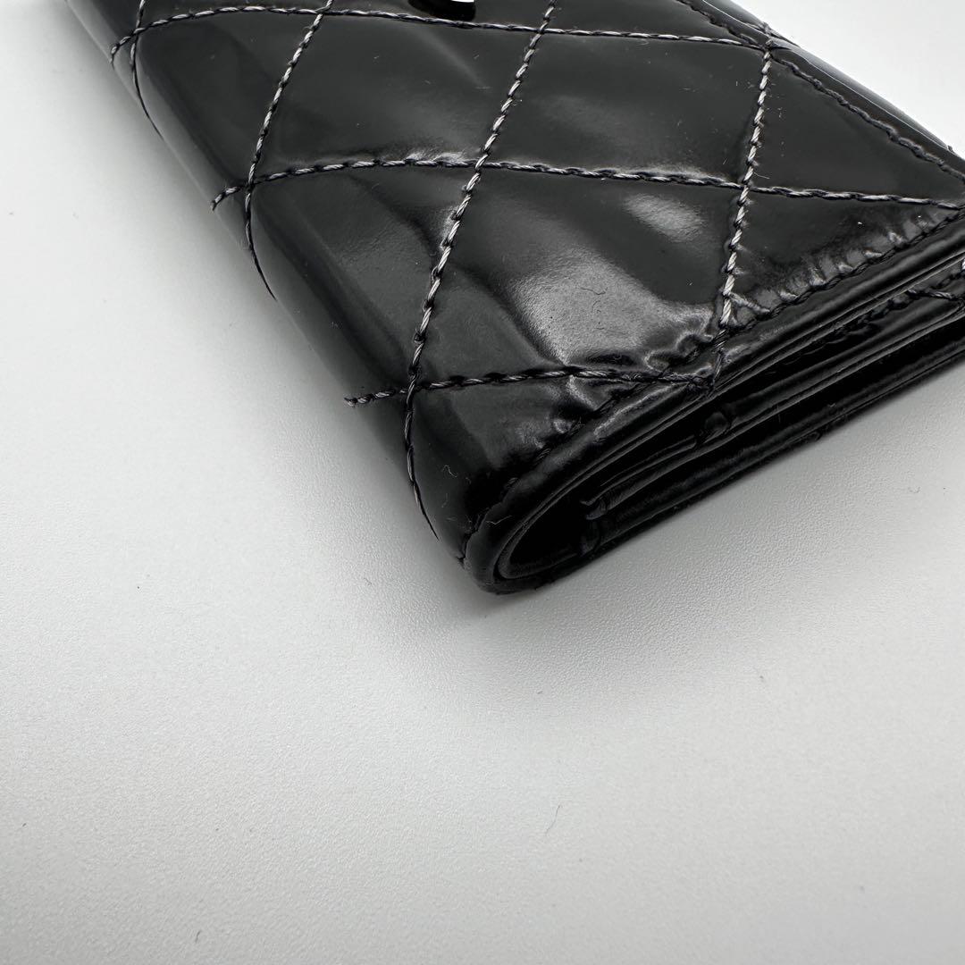 シャネル 財布 エナメル マトラッセ ケース シルバー金具