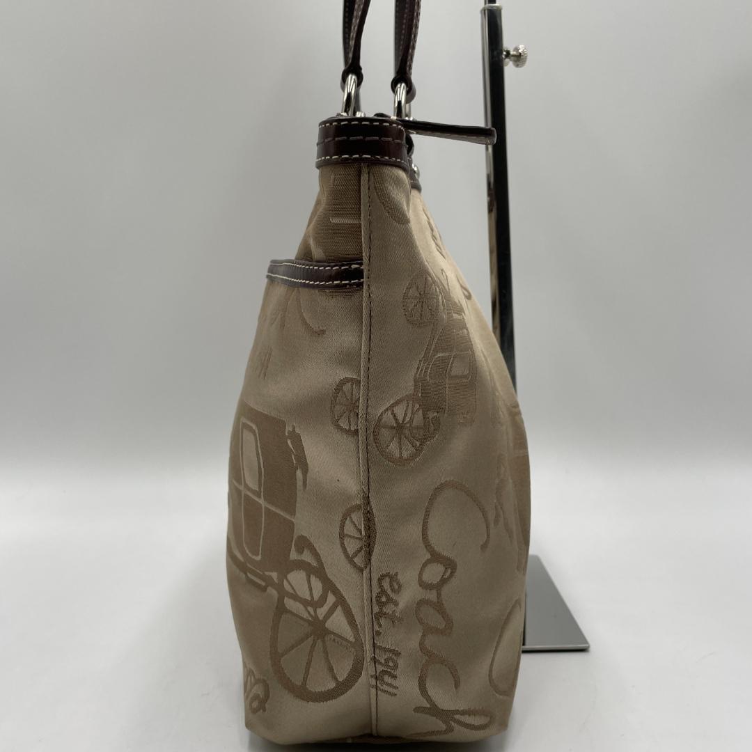 良品 COACH トートバッグ キャンバス ブラウン 馬車柄 肩掛け