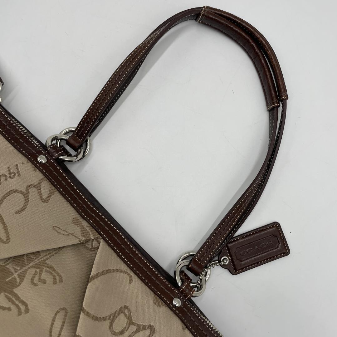 良品 COACH トートバッグ キャンバス ブラウン 馬車柄 肩掛け
