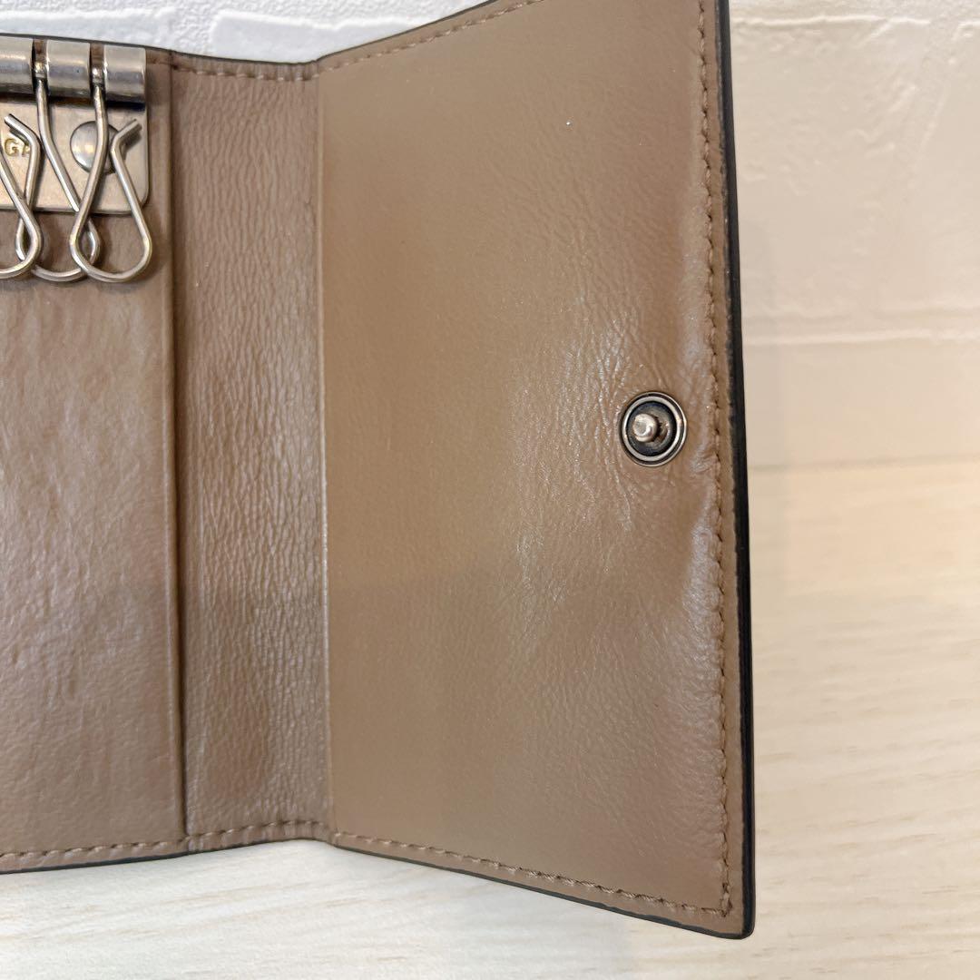 フ*者様 バレンシアガ　BALENCIAGA キーケース　ベージュ