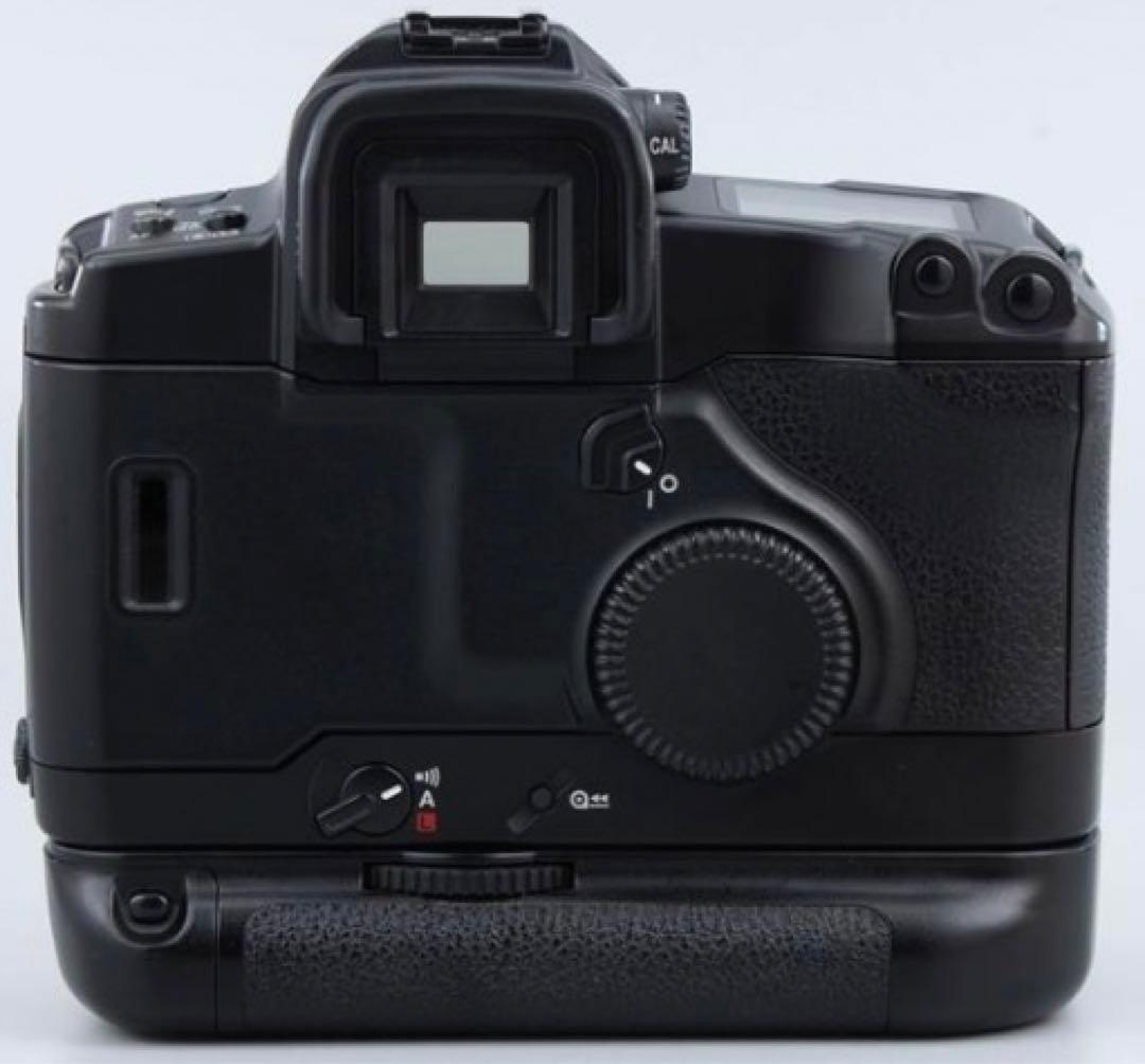 Canon キヤノン EOS 3 フィルム一眼レフカメラ