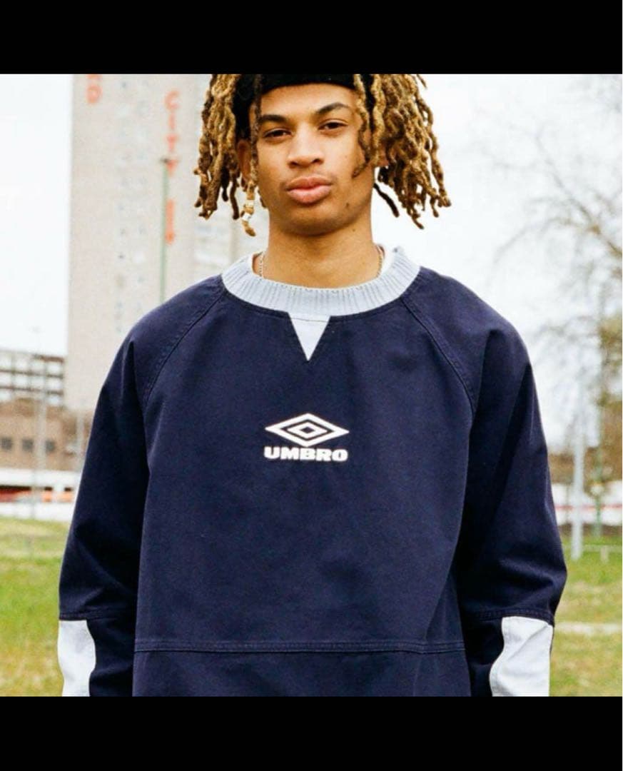 Umbroドリルトップ リアム　Oasis