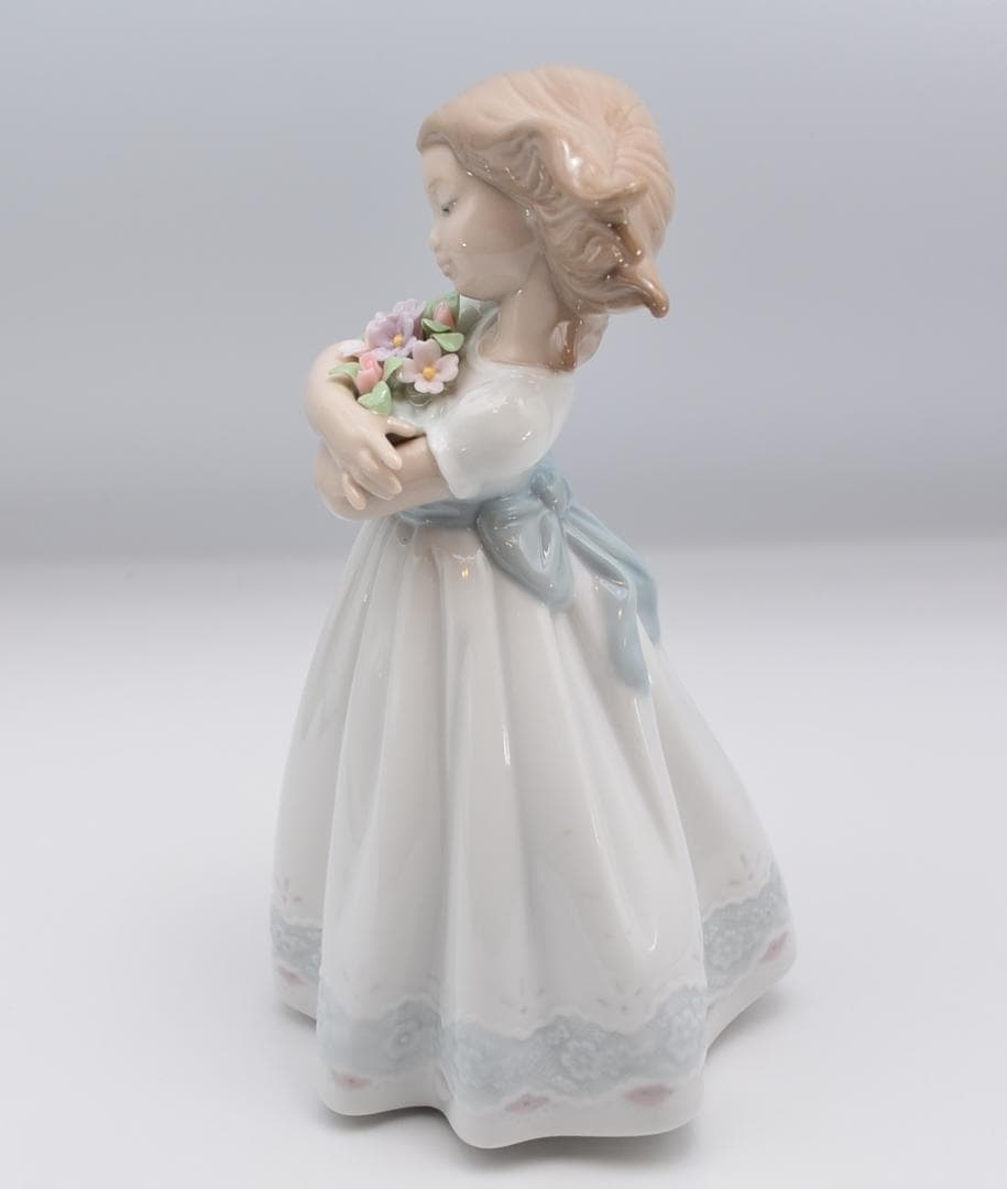 さわやかな風　＃8248　No.2　★リヤドロ　スペイン　光沢仕上げ　箱付き