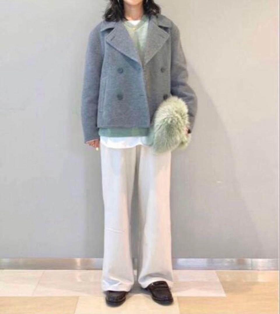 新品　UNIQLO ダブルフェイスショートコートリラックスフィット　M