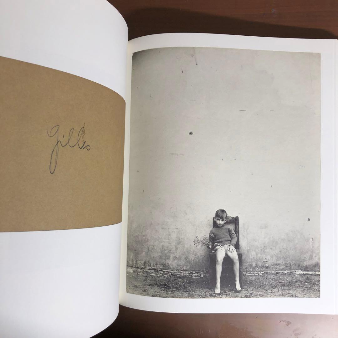 ギィ・ブルダン Guy Bourdin: Untouched (洋書)