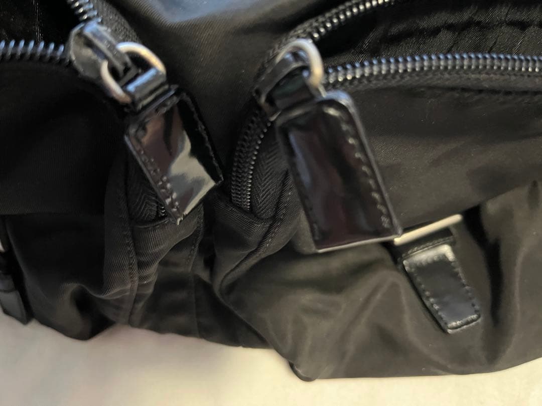 値下げ！PRADA メッセンジャーバッグ ブラック レザー テスートナイロン