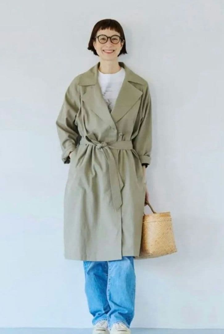 【美品】北欧暮らしの道具店 香菜子さんとつくった着回し頼れるコート ライトカーキ