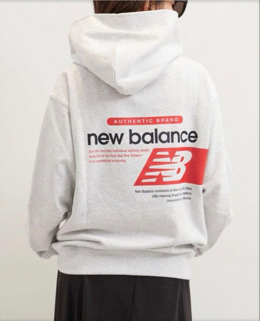 ニューバランス スウェットフーディー