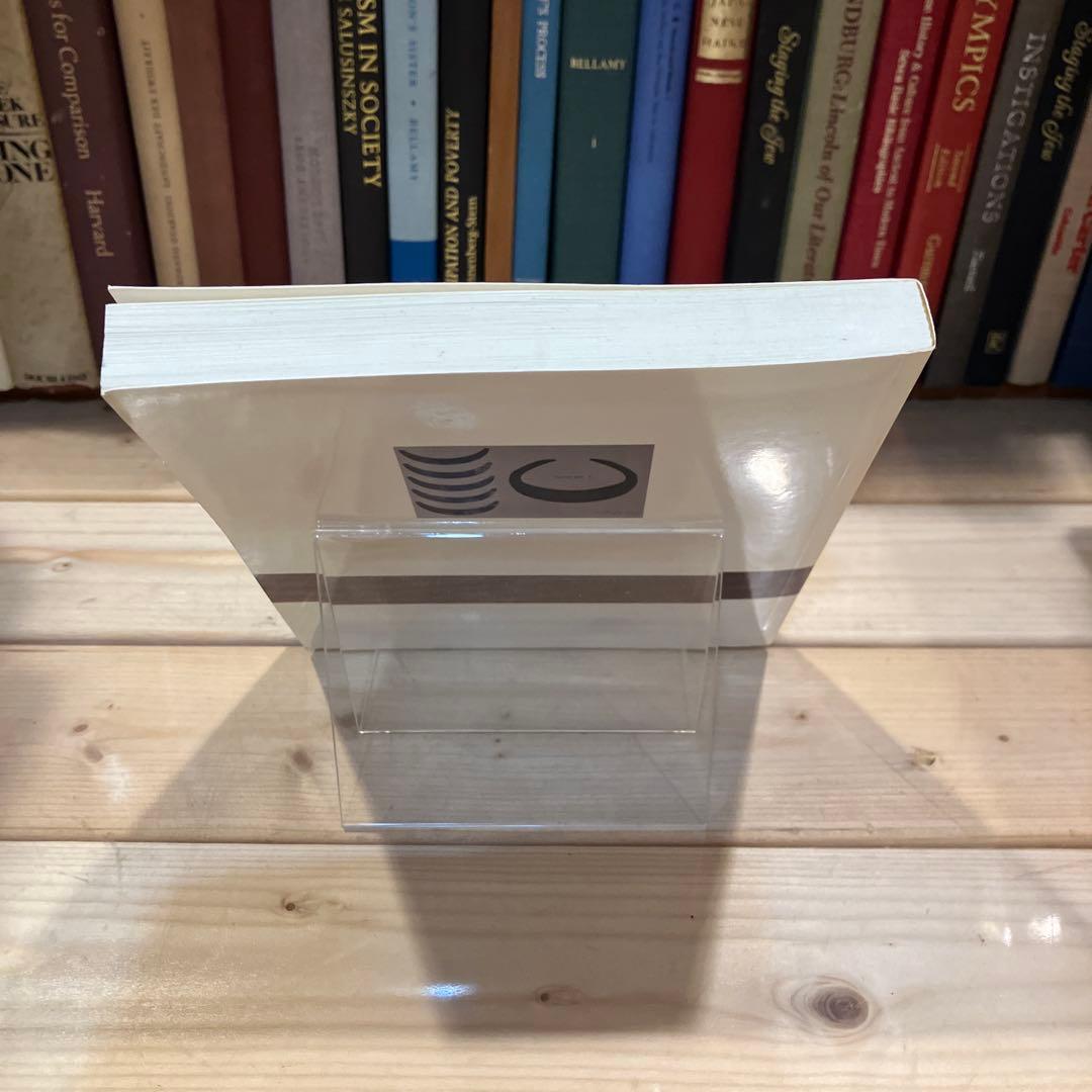 洋書　Oceans beyond monotonous space 北園克衛