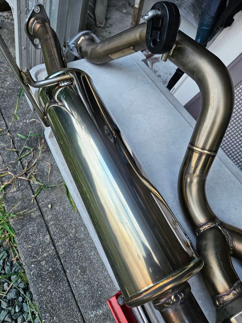 ロッソモデロ　DA17V　エブリィ　ステンレス製デュアルテールマフラー　車検対応