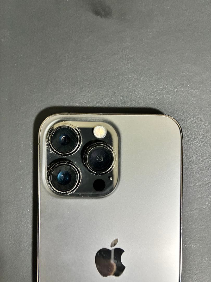 【美品】　iPhone 13 Pro 256GB グラファイト