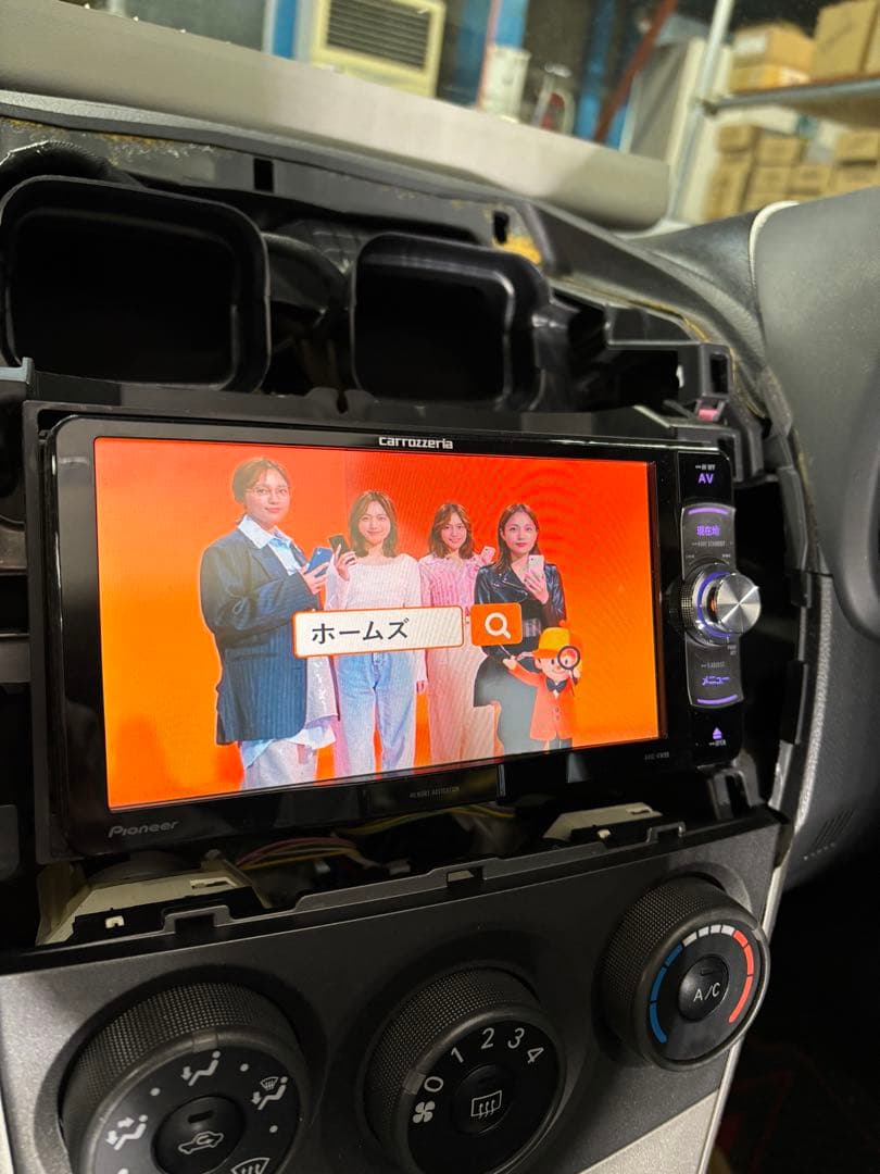 Pioneer carrozzeria AVIC-RW99 7インチ ワイド