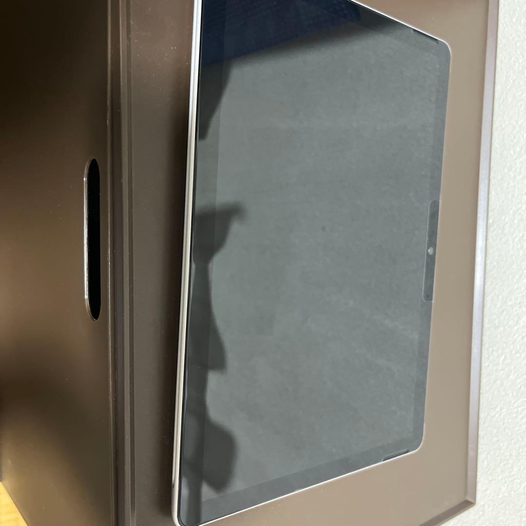 surface本体＋ペン＋充電器＋キーボード