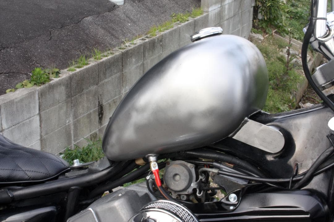 ★-25　未使用新品 ビラーゴ250 ピーナッツタンクKIT　説明書付き