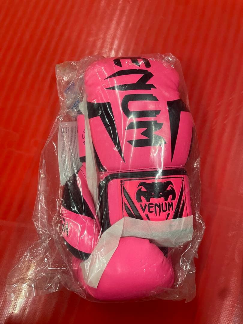 新品　VENUM ヴェナム　8オンス