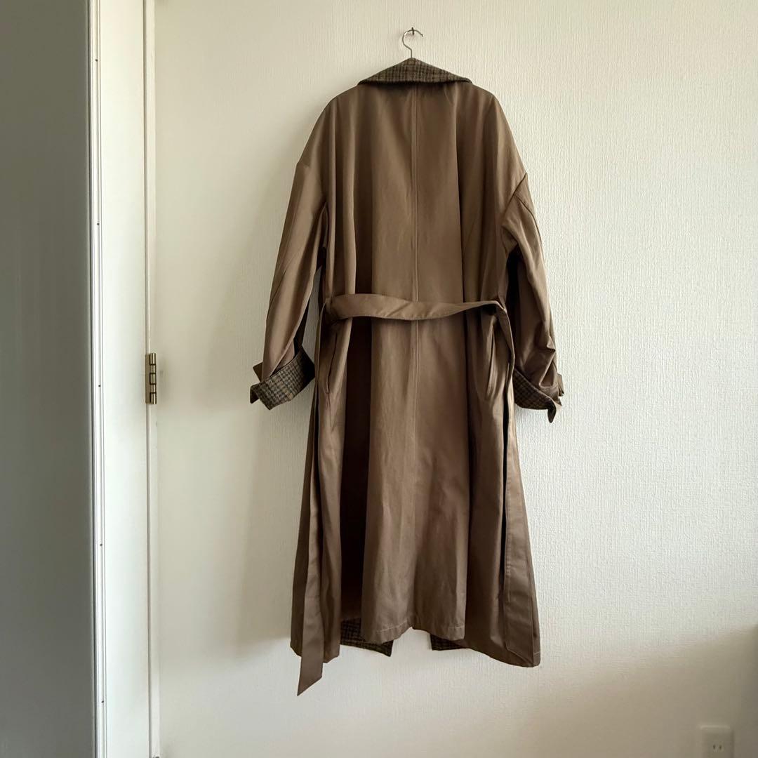 新品mizuiro ind ワイドロングコート　ベージュ×チドリ