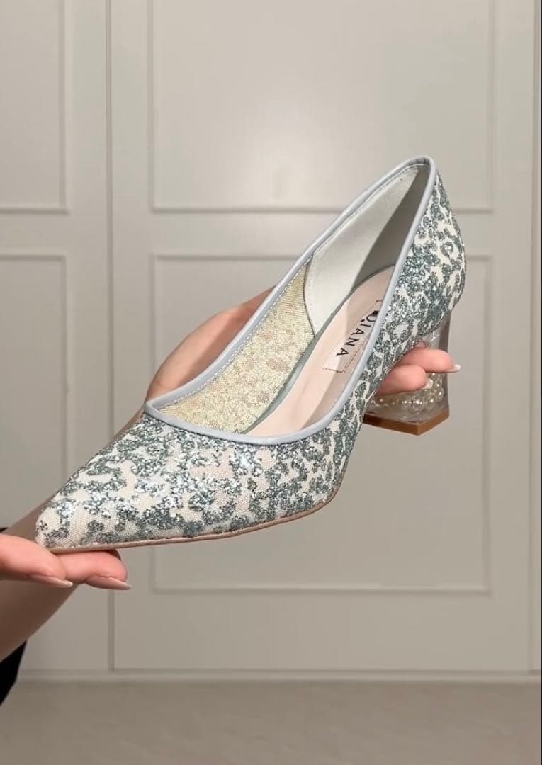 ダイアナ クリアパールヒール 華やか魅せパンプス