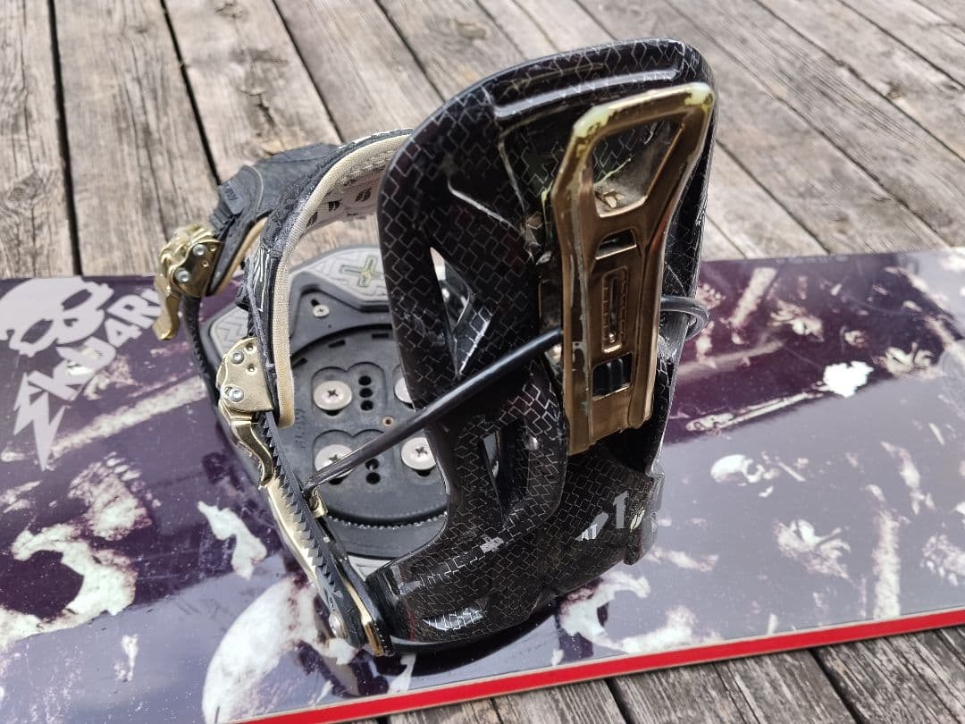 スノーボード2点セット RICE28 SKURUS KU4RU 152 FLOW