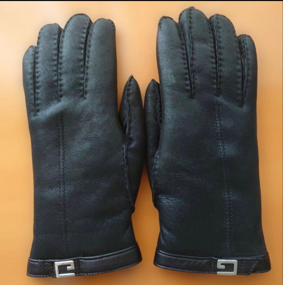 GUCCI黒 レザー 手袋 金具付き箱あり サイズ6半