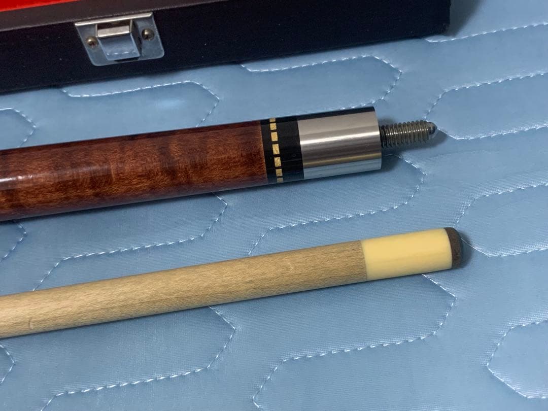 アダム ADAM ビリヤードキュー ケース付き