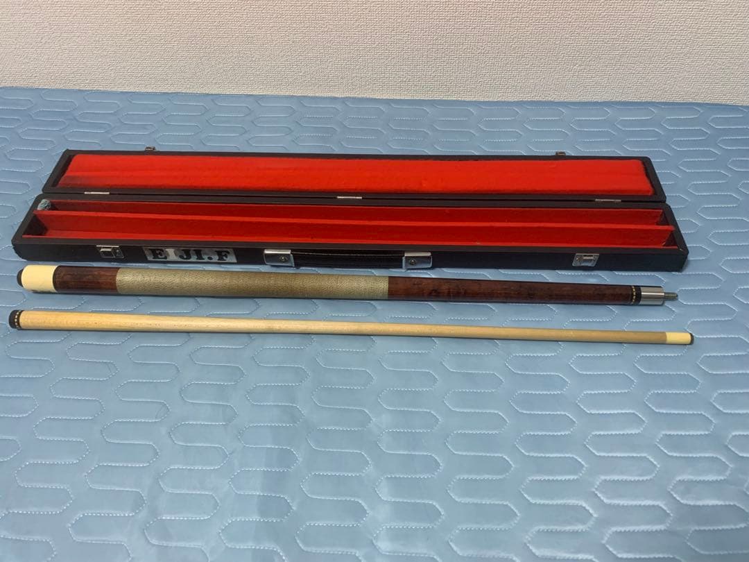 アダム ADAM ビリヤードキュー ケース付き